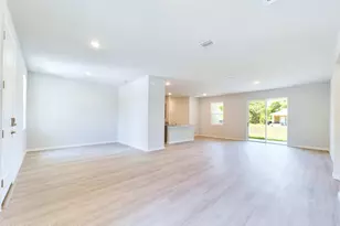 1085 SW Harlingen Road SW, Palm Bay, FL 32908 - Photo 14