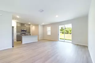 1085 SW Harlingen Road SW, Palm Bay, FL 32908 - Photo 12