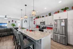 984 Captiva Island Circle SW, Palm Bay, FL 32908 - Photo 18