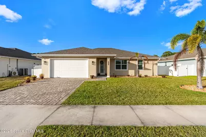 984 Captiva Island Circle SW, Palm Bay, FL 32908 - Photo 6