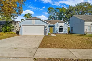 1756 Clover Circle W, Melbourne, FL 32935 - Photo 2
