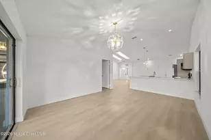 1756 Clover Circle W, Melbourne, FL 32935 - Photo 10