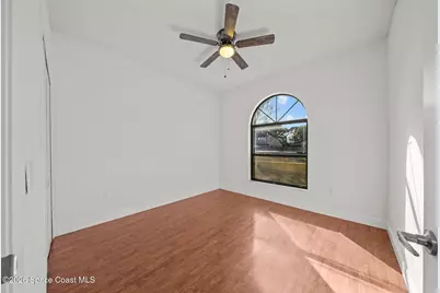 1756 Clover Circle W, Melbourne, FL 32935 - Photo 16