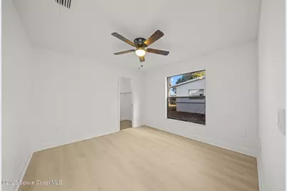 1756 Clover Circle W, Melbourne, FL 32935 - Photo 18