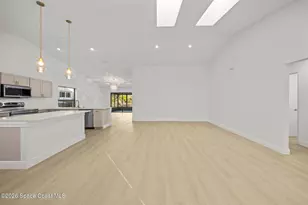 1756 Clover Circle W, Melbourne, FL 32935 - Photo 4