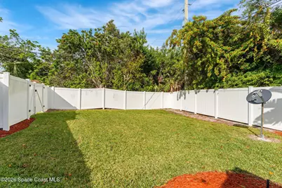 704 Malibu Lane, Indialantic, FL 32903 - Photo 38