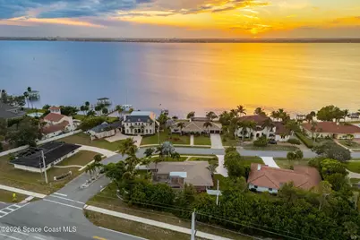 704 Malibu Lane, Indialantic, FL 32903 - Photo 6