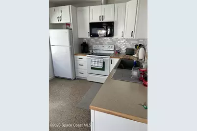 1915 S Park Avenue S, Melbourne, FL 32901 - Photo 4