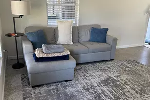 1915 S Park Ave S, Melbourne, FL 32901 - Photo 2