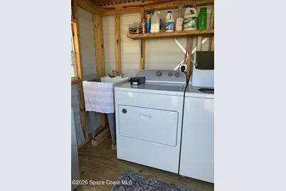 1915 S Park Avenue S, Melbourne, FL 32901 - Photo 12