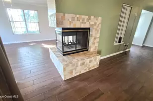 4948 Lake Waterford Way W, Melbourne, FL 32901 - Photo 10