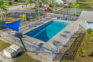 2315 Early Dawn Cir, Melbourne, FL 32935 - Photo 38