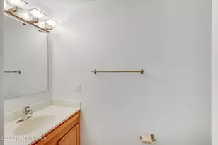 2041 Brookshire Cir, Melbourne, FL 32904 - Photo 14