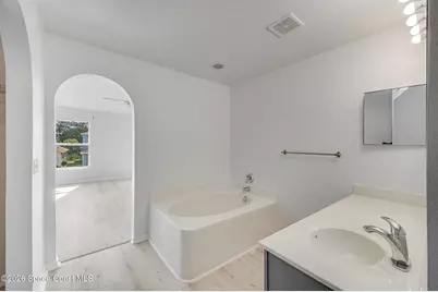 2041 Brookshire Circle, Melbourne, FL 32904 - Photo 36