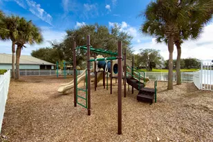 2041 Brookshire Cir, Melbourne, FL 32904 - Photo 82