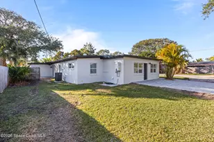 199 Oak Ave, Cocoa Beach, FL 32931 - Photo 2