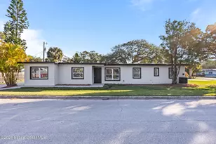 199 Oak Ave, Cocoa Beach, FL 32931 - Photo 4