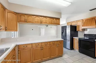 4990 White Heron Ln, Melbourne, FL 32934 - Photo 6