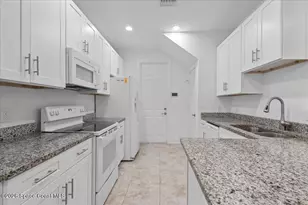 1490 Isabella Dr, Melbourne, FL 32935 - Photo 10