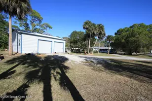 8205 93rd Ave, Vero Beach, FL 32967 - Photo 6