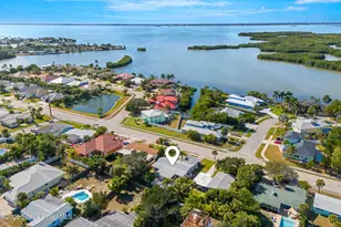 921 S Brevard Ave, Cocoa Beach, FL 32931 - Photo 2