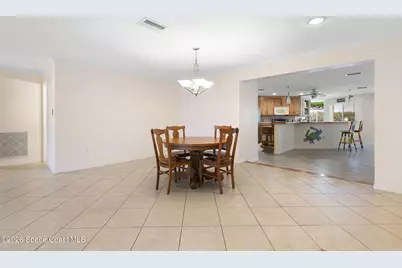 33 Cunningham Drive E, New Smyrna Beach, FL 32168 - Photo 10
