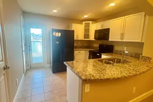 4575 Radiant Way W, Melbourne, FL 32901 - Photo 44