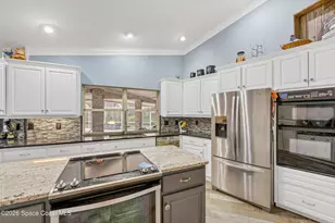 3200 Bird Song Ct, Melbourne, FL 32934 - Photo 12