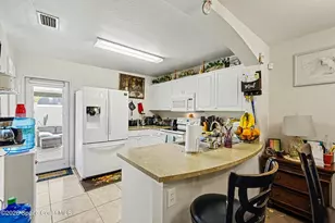 1070 Luminary Cir, Melbourne, FL 32901 - Photo 6