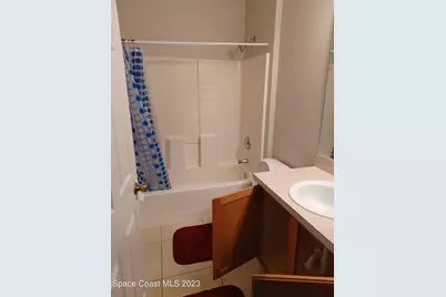 402 Breckenridge Circle SE, Palm Bay, FL 32909 - Photo 10