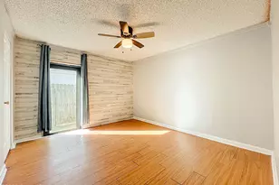 541 E Fee Ave, Melbourne, FL 32901 - Photo 12