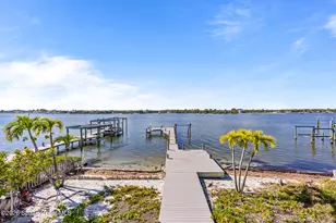 25 Vip Is, Grant-Valkaria, FL 32949 - Photo 52