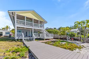 25 Vip Is, Grant-Valkaria, FL 32949 - Photo 38