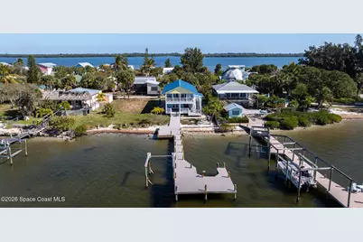 25 Vip Island #A, Grant-Valkaria, FL 32949 - Photo 2