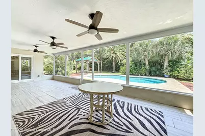 201 Woody Circle W, Melbourne Beach, FL 32951 - Photo 18