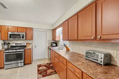 855 Richland Avenue, Merritt Island, FL 32953 - Photo 6