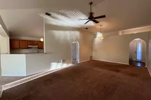 1723 Vista Lake Cir, Melbourne, FL 32904 - Photo 4