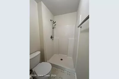 1723 Vista Lake Circle, Melbourne, FL 32904 - Photo 12