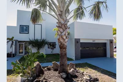 807 W Central Boulevard, Cape Canaveral, FL 32920 - Photo 1