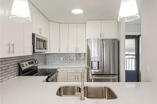 26 Plantation Dr, Vero Beach, FL 32966 - Photo 1