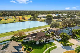 510 Lake Victoria Cir, Melbourne, FL 32940 - Photo 50