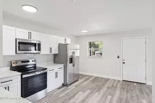 2720 Pineapple Ave, Mims, FL 32754 - Photo 4