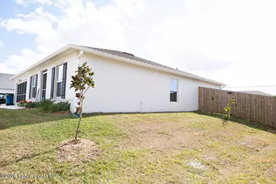 542 SW Mimosa Street SW, Palm Bay, FL 32908 - Photo 8