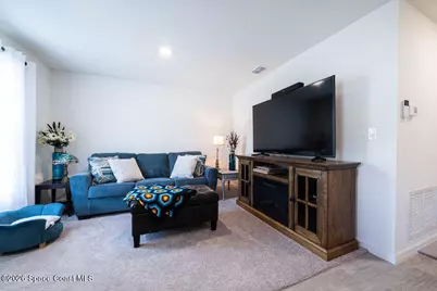 542 SW Mimosa Street SW, Palm Bay, FL 32908 - Photo 10