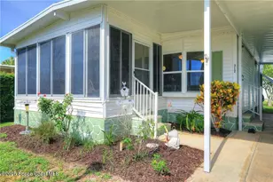 912 Oriole Cir, Barefoot Bay, FL 32976 - Photo 4