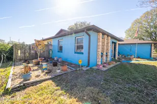 1497 Hendren Dr, Melbourne, FL 32935 - Photo 28