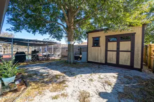 1497 Hendren Dr, Melbourne, FL 32935 - Photo 16