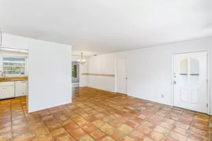 3835 Mockingbird Dr, Vero Beach, FL 32963 - Photo 10