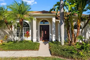 1010 Pelican Ln, Rockledge, FL 32955 - Photo 2