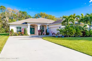 7445 36th Ct, Vero Beach, FL 32967 - Photo 2